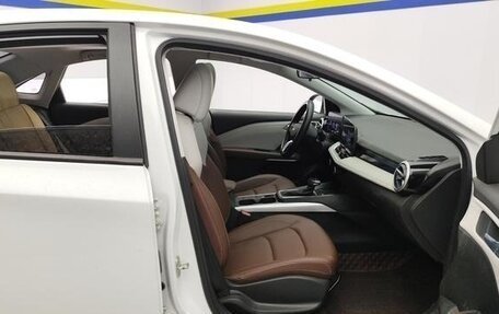 Chevrolet Cruze II, 2023 год, 1 200 000 рублей, 5 фотография