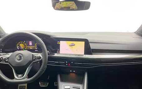Volkswagen Golf VIII, 2023 год, 1 905 000 рублей, 11 фотография