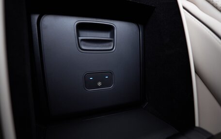 Mercedes-Benz Maybach S-Класс, 2021 год, 120 000 000 рублей, 28 фотография