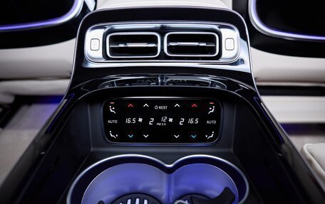 Mercedes-Benz Maybach S-Класс, 2021 год, 120 000 000 рублей, 30 фотография