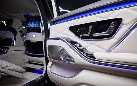 Mercedes-Benz Maybach S-Класс, 2021 год, 120 000 000 рублей, 34 фотография