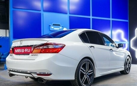 Honda Accord IX рестайлинг, 2016 год, 1 890 000 рублей, 20 фотография