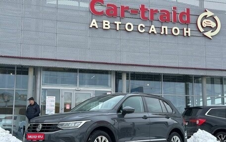 Volkswagen Tiguan II, 2020 год, 3 300 000 рублей, 1 фотография