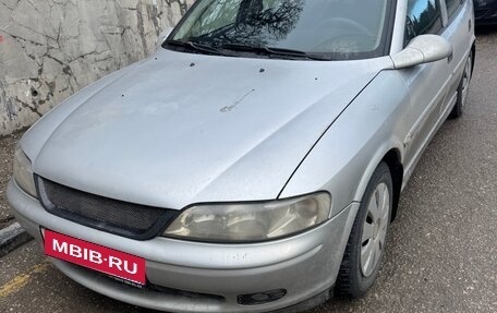 Opel Vectra B рестайлинг, 1998 год, 270 000 рублей, 1 фотография