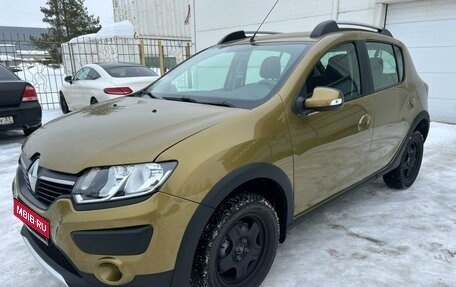 Renault Sandero II рестайлинг, 2016 год, 1 099 000 рублей, 1 фотография