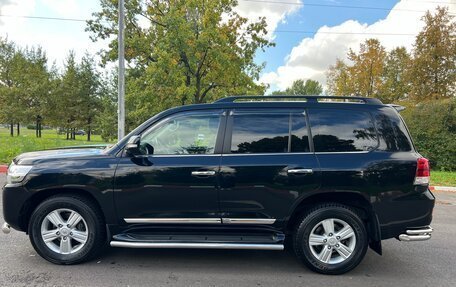 Toyota Land Cruiser 200, 2018 год, 10 500 000 рублей, 3 фотография