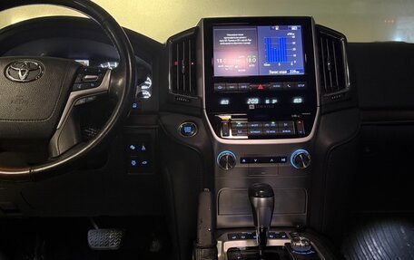 Toyota Land Cruiser 200, 2018 год, 10 500 000 рублей, 11 фотография