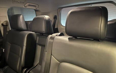 Toyota Land Cruiser 200, 2018 год, 10 500 000 рублей, 17 фотография