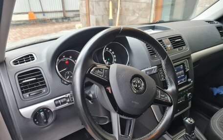 Skoda Yeti I рестайлинг, 2017 год, 1 650 000 рублей, 14 фотография