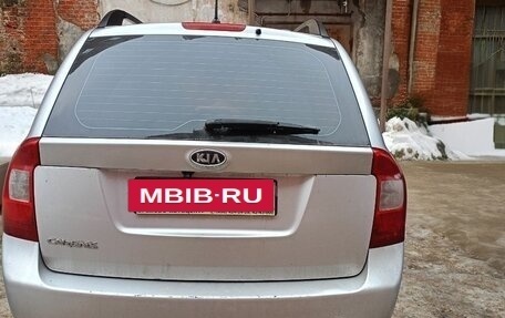 KIA Carens III (RP), 2009 год, 580 000 рублей, 2 фотография