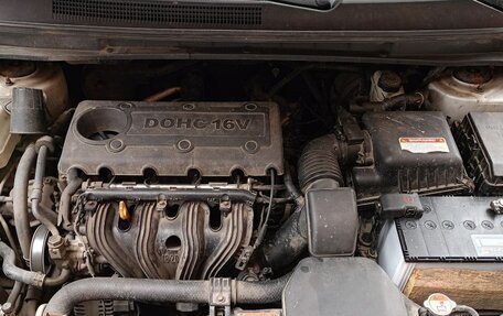 KIA Carens III (RP), 2009 год, 580 000 рублей, 16 фотография