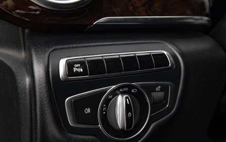 Mercedes-Benz V-Класс, 2016 год, 3 420 000 рублей, 27 фотография