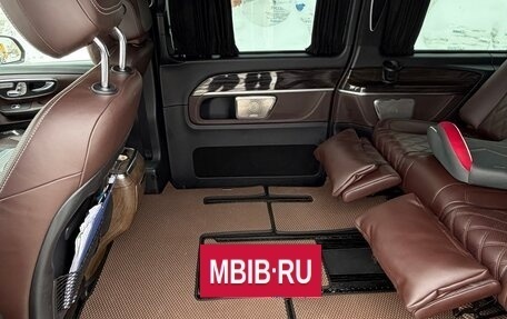 Mercedes-Benz V-Класс, 2016 год, 4 600 000 рублей, 13 фотография