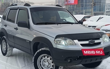 Chevrolet Niva I рестайлинг, 2018 год, 630 000 рублей, 2 фотография