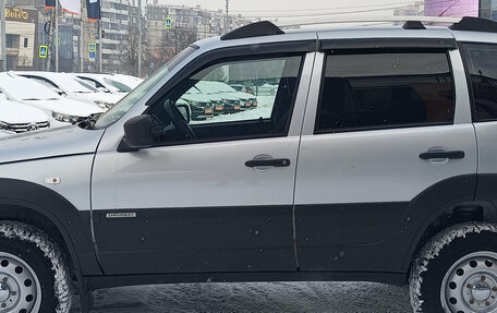 Chevrolet Niva I рестайлинг, 2018 год, 630 000 рублей, 6 фотография