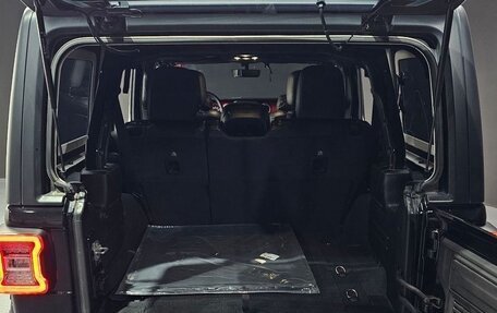 Jeep Wrangler, 2022 год, 5 557 000 рублей, 15 фотография