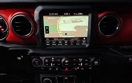 Jeep Wrangler, 2022 год, 5 557 000 рублей, 13 фотография