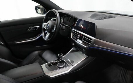 BMW 3 серия, 2020 год, 3 790 000 рублей, 10 фотография