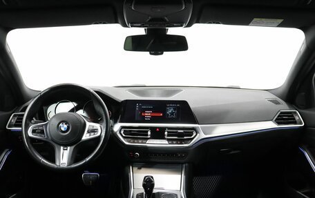 BMW 3 серия, 2020 год, 3 790 000 рублей, 14 фотография