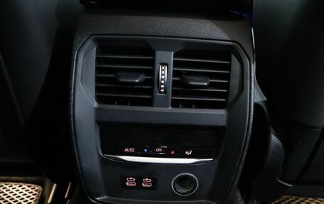 BMW 3 серия, 2020 год, 3 790 000 рублей, 23 фотография