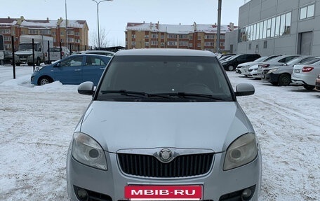 Skoda Fabia II, 2009 год, 350 000 рублей, 2 фотография