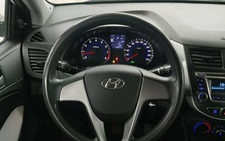 Hyundai Solaris II рестайлинг, 2016 год, 1 049 000 рублей, 11 фотография