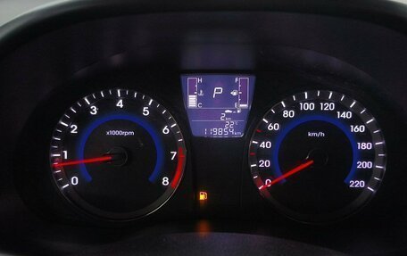 Hyundai Solaris II рестайлинг, 2016 год, 1 049 000 рублей, 14 фотография