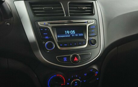 Hyundai Solaris II рестайлинг, 2016 год, 1 049 000 рублей, 15 фотография