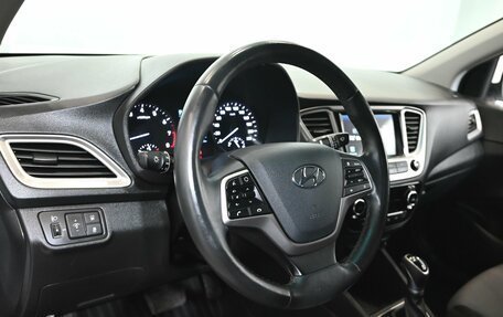 Hyundai Solaris II рестайлинг, 2019 год, 1 570 000 рублей, 14 фотография