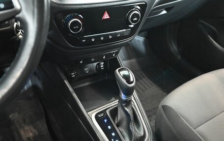 Hyundai Solaris II рестайлинг, 2019 год, 1 570 000 рублей, 16 фотография