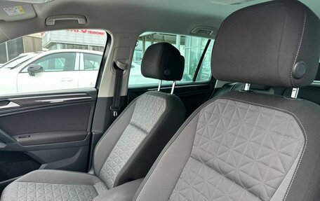 Volkswagen Tiguan II, 2020 год, 3 300 000 рублей, 12 фотография