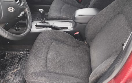 Hyundai Sonata IV рестайлинг, 2005 год, 325 000 рублей, 13 фотография