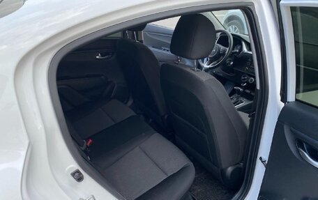 KIA Rio IV, 2021 год, 1 700 000 рублей, 8 фотография