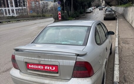 Opel Vectra B рестайлинг, 1998 год, 270 000 рублей, 2 фотография