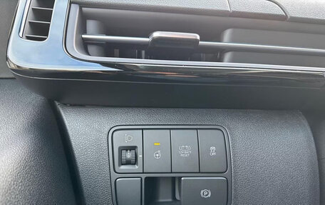 Hyundai Staria, 2025 год, 6 500 000 рублей, 18 фотография