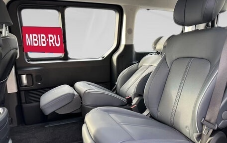 Hyundai Staria, 2025 год, 6 500 000 рублей, 25 фотография