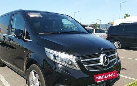 Mercedes-Benz V-Класс, 2014 год, 2 950 000 рублей, 7 фотография