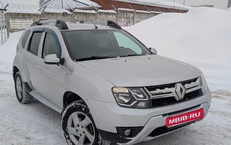 Renault Duster I рестайлинг, 2017 год, 1 360 000 рублей, 2 фотография