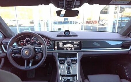 Porsche Panamera II рестайлинг, 2021 год, 15 000 000 рублей, 5 фотография