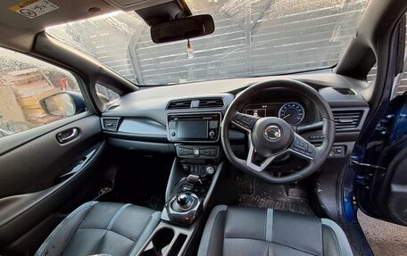 Nissan Leaf II, 2018 год, 1 290 000 рублей, 5 фотография