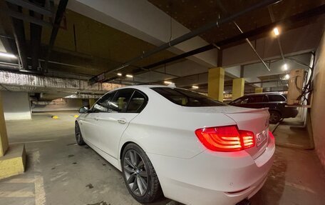 BMW 5 серия, 2011 год, 1 850 000 рублей, 7 фотография