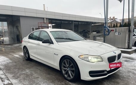 BMW 5 серия, 2011 год, 1 850 000 рублей, 3 фотография