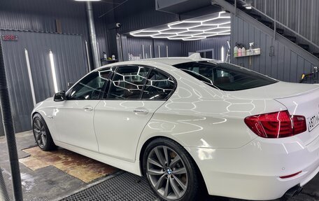 BMW 5 серия, 2011 год, 1 850 000 рублей, 21 фотография