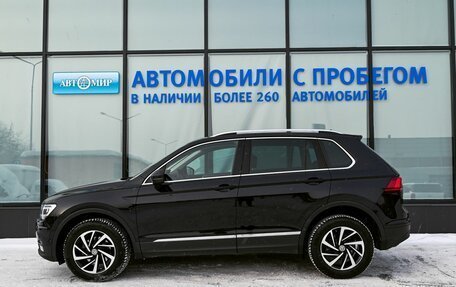 Volkswagen Tiguan II, 2018 год, 2 915 000 рублей, 2 фотография