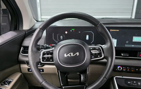 KIA Carnival, 2024 год, 5 780 000 рублей, 6 фотография