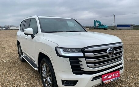 Toyota Land Cruiser, 2022 год, 13 100 000 рублей, 2 фотография