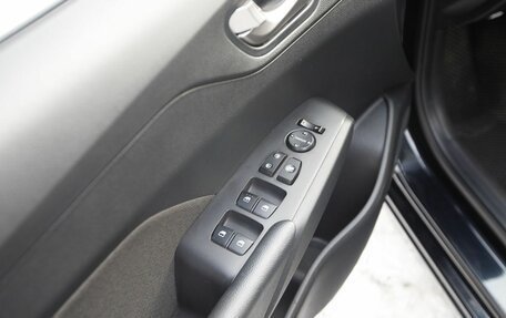 Hyundai Solaris II рестайлинг, 2019 год, 1 363 000 рублей, 10 фотография