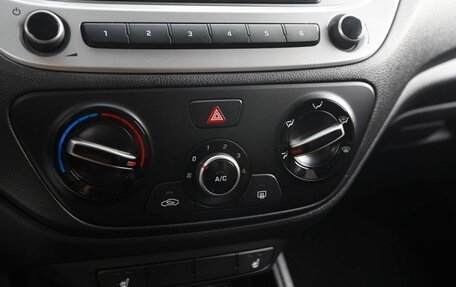 Hyundai Solaris II рестайлинг, 2019 год, 1 363 000 рублей, 15 фотография