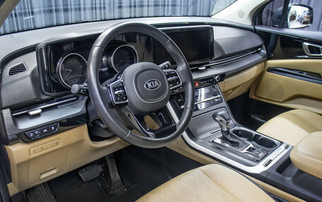 KIA Carnival, 2020 год, 3 998 000 рублей, 18 фотография