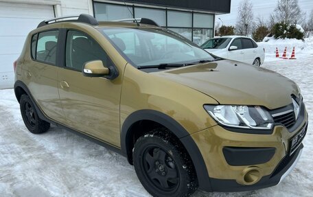 Renault Sandero II рестайлинг, 2016 год, 1 099 000 рублей, 3 фотография
